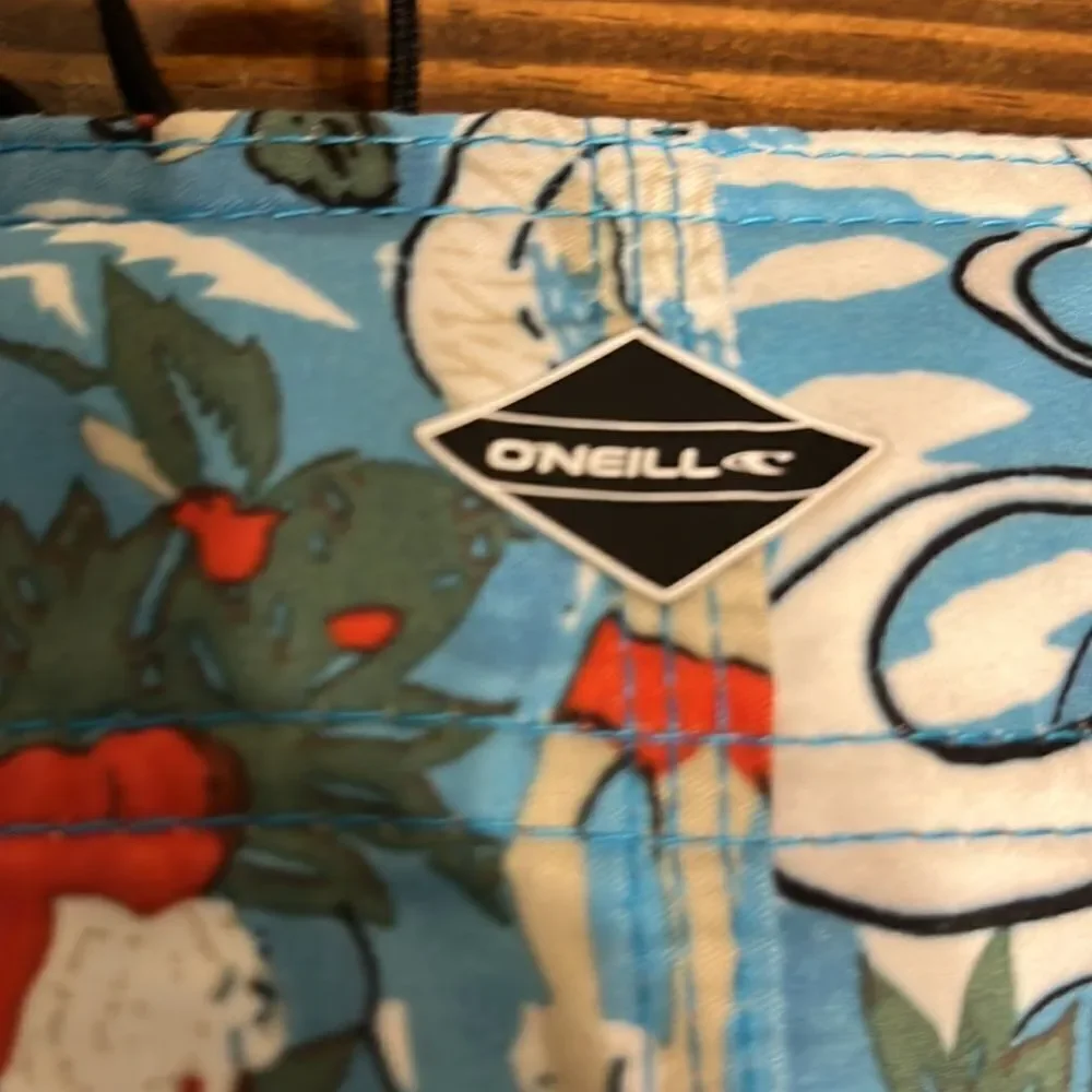 NWOT O’Neill Mens Banner Board-shorts “Lots of Aloha Hawaiian Style